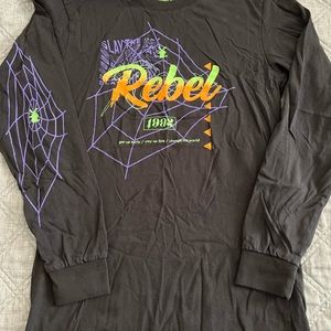 Dutch Bros fun Halloween shirt; brand new.
